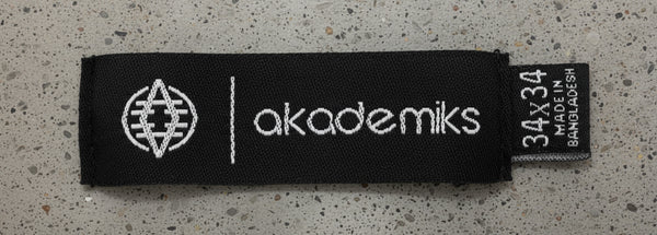 *AKADEMIKS* ~White Denim Jeans~ (34” X 34”)