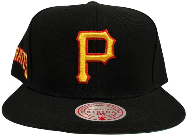 *Pittsburgh Pirates* snapback hats by Mitchell & Ness