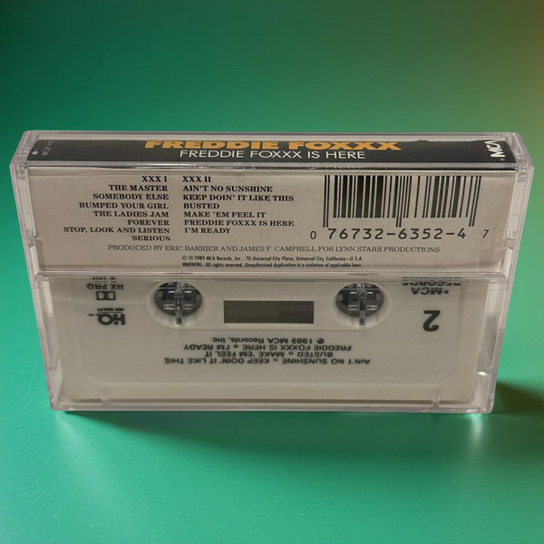 •FREDDIE FOXXX - FREDDIE FOXXX IS HERE• ~1989 OG PRESSING~ (CASSETTE TAPE)