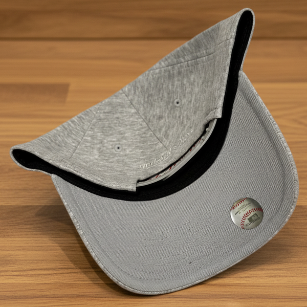 *PHILADELPHIA PHILLIES* Pro Pinch Fit Curved Beak Snapback Hats by Mitchell & Ness