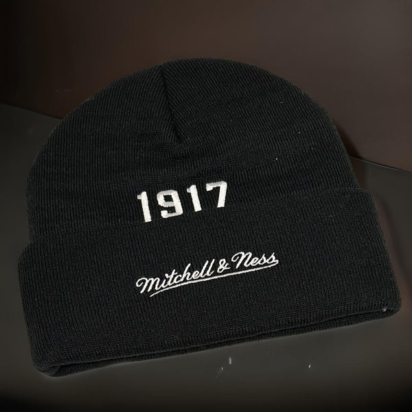 *TORONTO MAPLE LEAFS* ~Winter Beanies~ by Mitchell & Ness