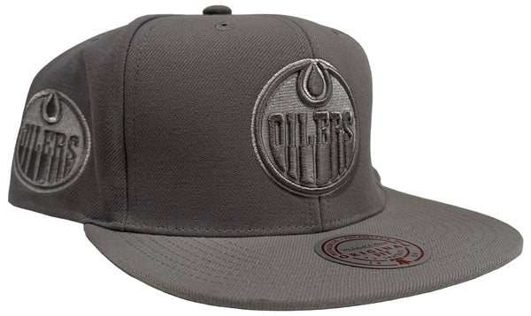 *Edmonton Oilers* snapback hats by Mitchell & ness