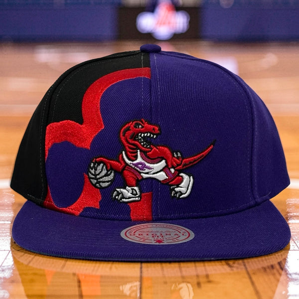 *TORONTO RAPTORS* Snapback hat by Mitchell & Ness (Original Fit)