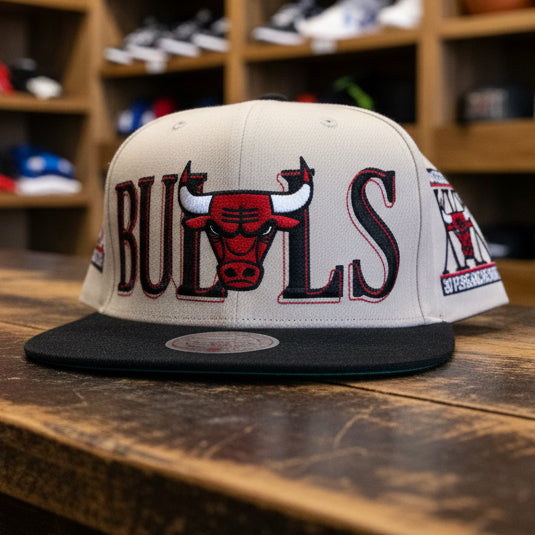 *Chicago Bulls* ~Original Fit SnapBack Hats by Mitchell & Ness~
