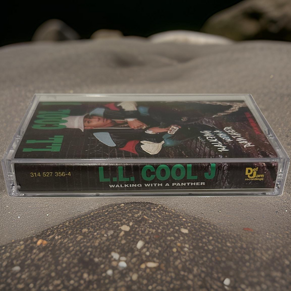 •L.L. COOL J ~ WALKING WITH A PANTHER• ~1989 OG PRESSING~ (CASSETTE TAPE) (1)