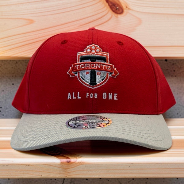 *Toronto Football Club* ~Flex Fit~ Snapback hat with curved brim by Mitchell & Ness (Rare Prototype)