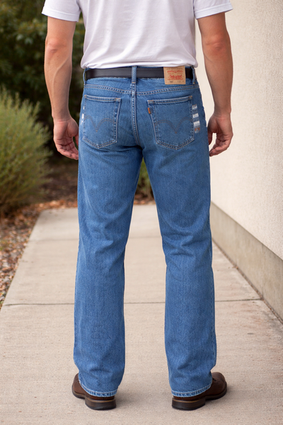 *LEVIS* ~505 straight fit orange tab jeans~ (32” x 32”)