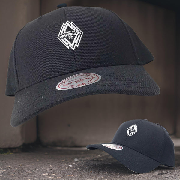 *Vancouver Whitecaps Football Club* curved beak strapback hat by Mitchell & Ness