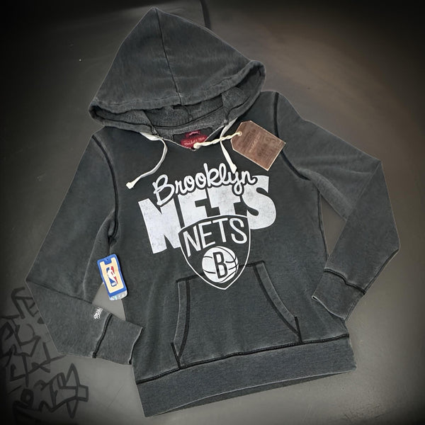 *BROOKLYN NETS* (GREY) PULLOVER HOODIE FOR WOMEN (DISTRESSED LOGO)